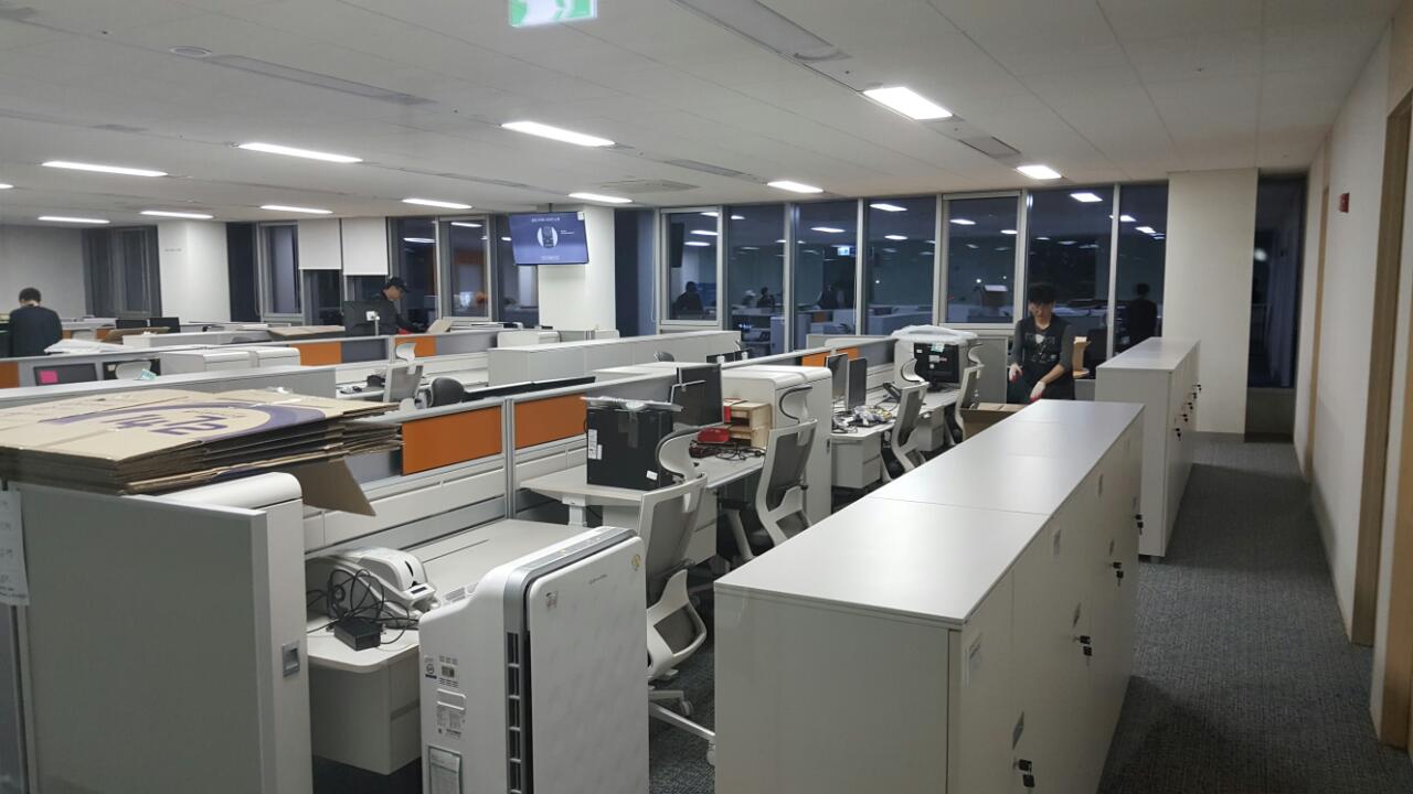 금융기업이사 영등포구 사무실이사 (컴퓨터이전)